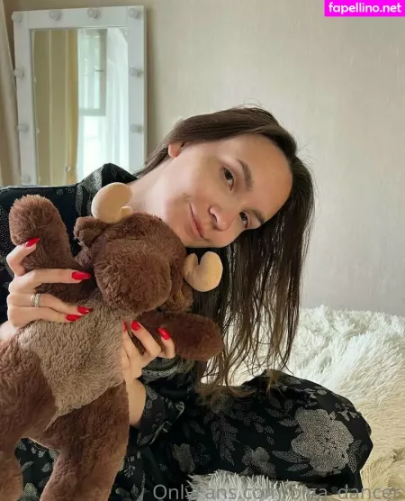 Olga Dancer OnlyFans Thumbnail #EHbT1C3c6D