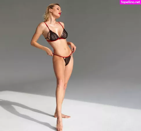 Olga De Mar OnlyFans Thumbnail #9an2wkKRSt