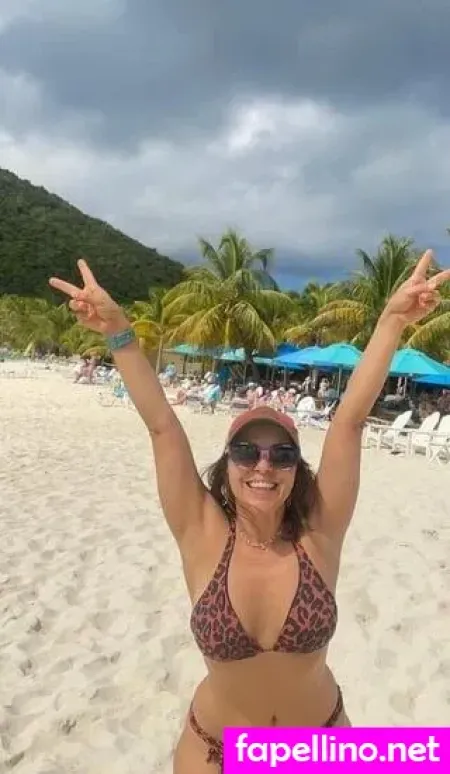 Olga Kay OnlyFans Thumbnail #i1SsvmGs1x