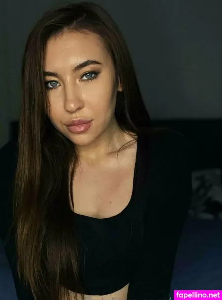 Olga Kis OnlyFans Thumbnail #ktxE6MFKWx