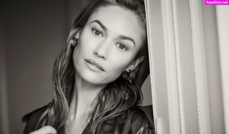 Olga Kurylenko OnlyFans Thumbnail #ek9tFwaOnH