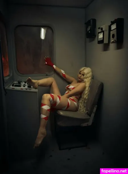 Olga Raitsena OnlyFans Thumbnail #8IFQNEsTKZ