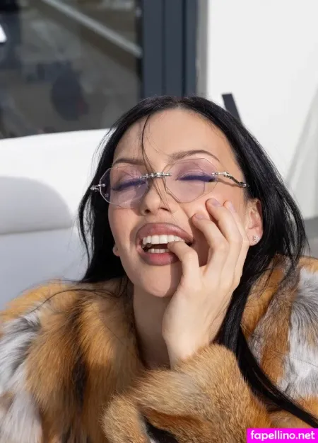 Olga Seryabkina OnlyFans Thumbnail #PponNrRlvY