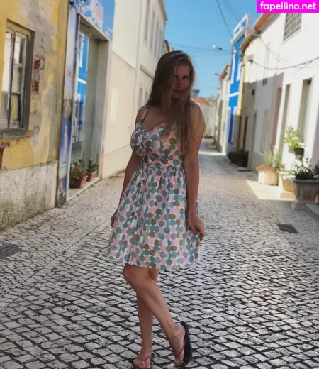 Olga Velichko OnlyFans Thumbnail #TLtCpYWMMe