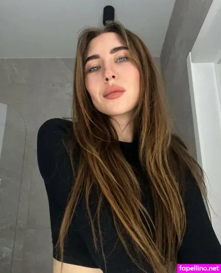 Olgakiss OnlyFans Thumbnail #tACMArr2xD