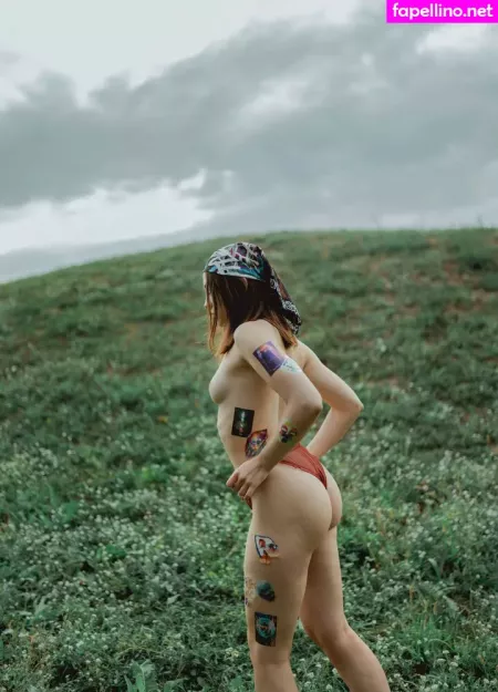 Olia Malyuchenko OnlyFans Thumbnail #JmoCIhRE0H