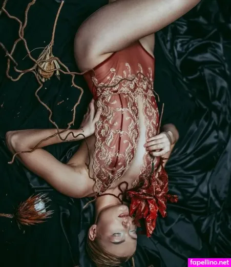 Olia Miro OnlyFans Thumbnail #KBP7BBCUZq