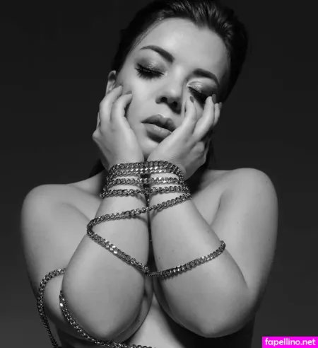 Olimpia Ivleva OnlyFans Thumbnail #dklwhuJcu1