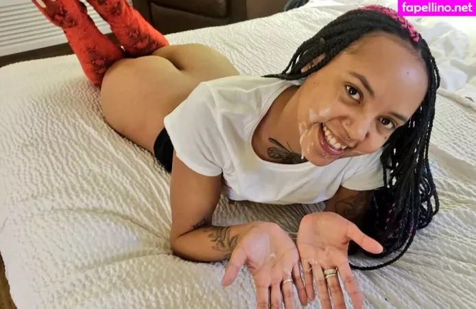 Olive Onyx OnlyFans Thumbnail #GwvBBF36Ms