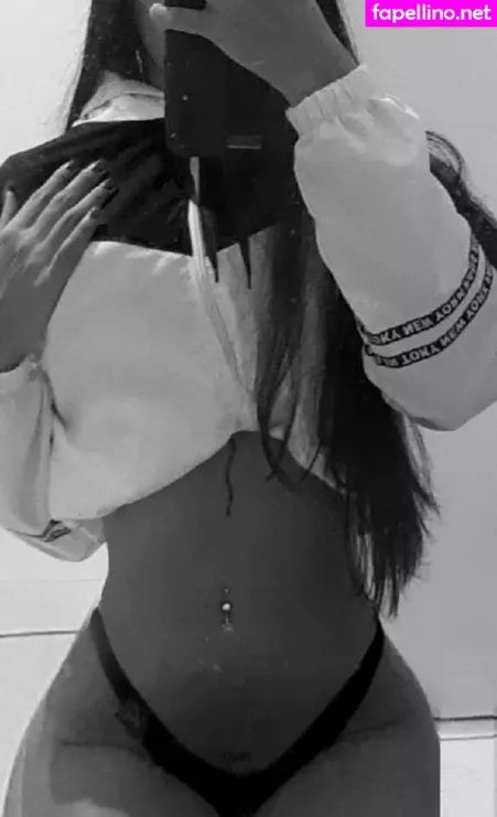 Oliveiiranatt OnlyFans Thumbnail #dDxIj5Hs9q