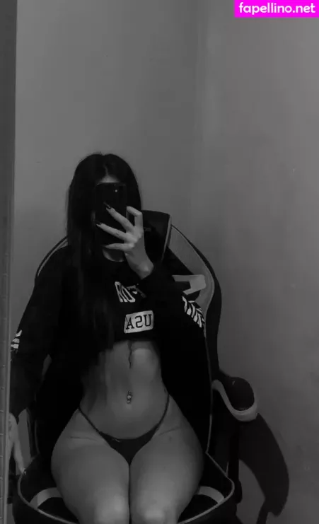 Oliveiiranatt OnlyFans Thumbnail #v06b4vLULI