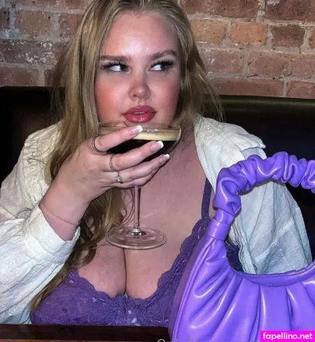 Olivemartinixxx OnlyFans Thumbnail #NrQIwKaCB1