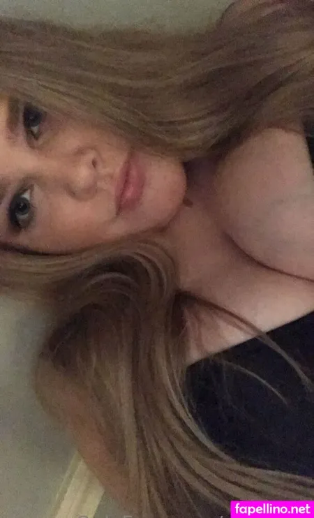 Olivemartinixxx OnlyFans Thumbnail #ZmOZq7rYxV