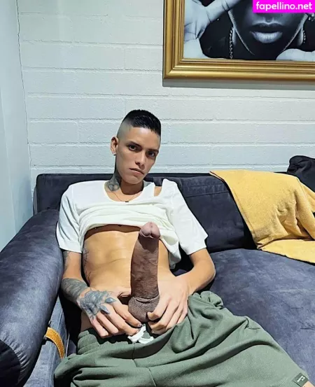 Olivercolt OnlyFans Thumbnail #2U2G8vynNm