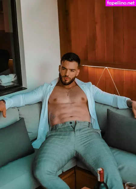 Olivercolt OnlyFans Thumbnail #Z0bI8WTwwY