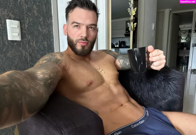 Olivercolt OnlyFans Thumbnail #oQ815gbP4l