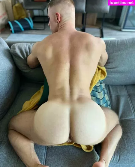 Olivercolt OnlyFans Thumbnail #w9YbXouT2Q