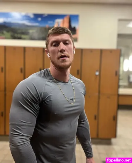 Oliverflynn 2 OnlyFans Thumbnail #G3B8Q0w5Ff