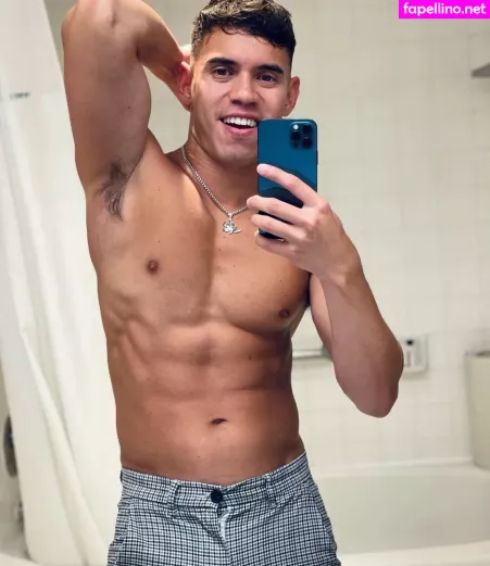 Oliverhuntxxx OnlyFans Thumbnail #u91yYsIbCI