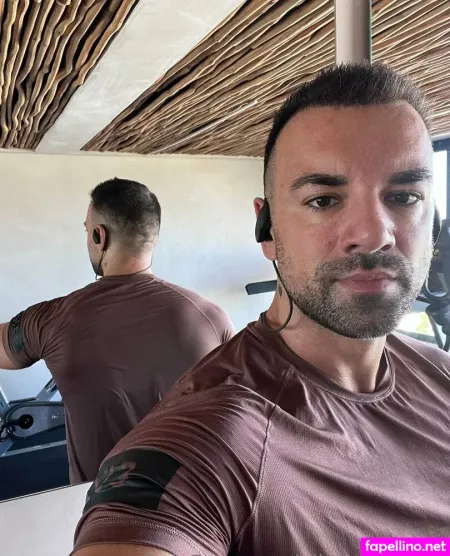 Olivermarinho OnlyFans Thumbnail #D4Lu71UHqE