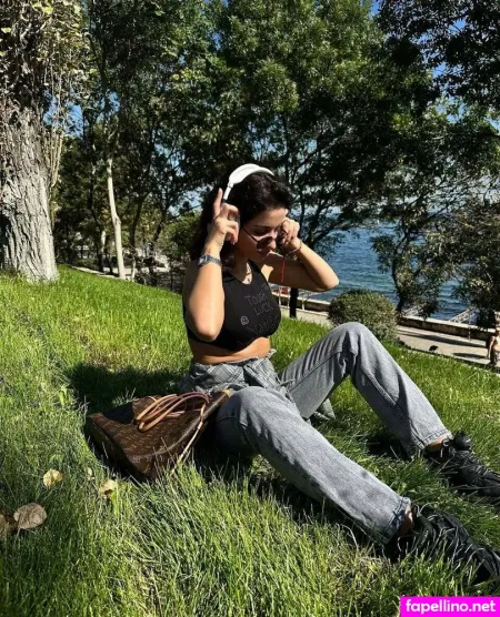 Olivi Star OnlyFans Thumbnail #0Arx9z9KO6