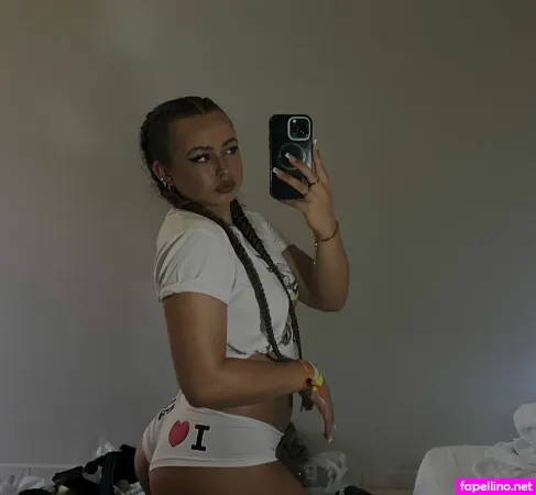 Olivia Alex OnlyFans Thumbnail #9eTTVjWHts