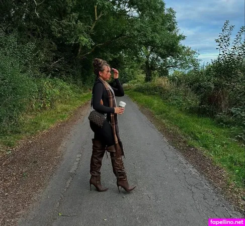 Olivia Alex OnlyFans Thumbnail #NmD8S6b5FF