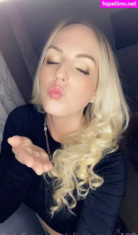 Olivia Anne 1990 OnlyFans Thumbnail #jySv4EIWJ6