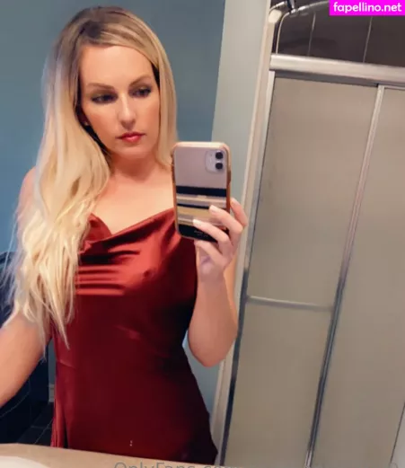 Olivia Anne 1990 OnlyFans Thumbnail #tP87W569qZ