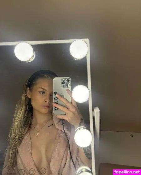 Olivia B T OnlyFans Thumbnail #R9luWifGPy