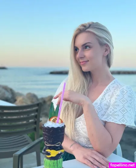 Olivia Blair 1 OnlyFans Thumbnail #8dAIBUqhO5