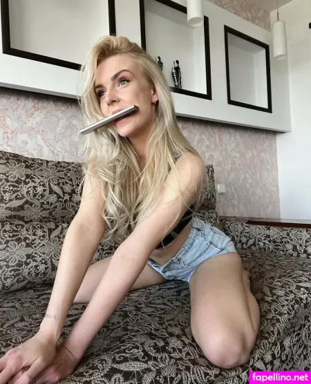 Olivia Blair 1 OnlyFans Thumbnail #CHuzoS6L8N