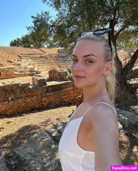 Olivia Blair 1 OnlyFans Thumbnail #M65yt7TYaR
