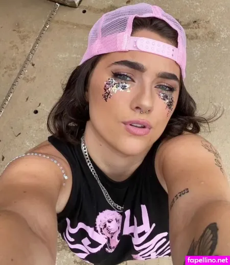 Olivia Boeyink OnlyFans Thumbnail #Y1vJjAm2K6