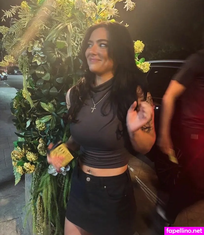 https:, oliviaboeyinkvip, oliviaryanboeyink Nude Leaked OnlyFans Photo #rrCeDja3ze