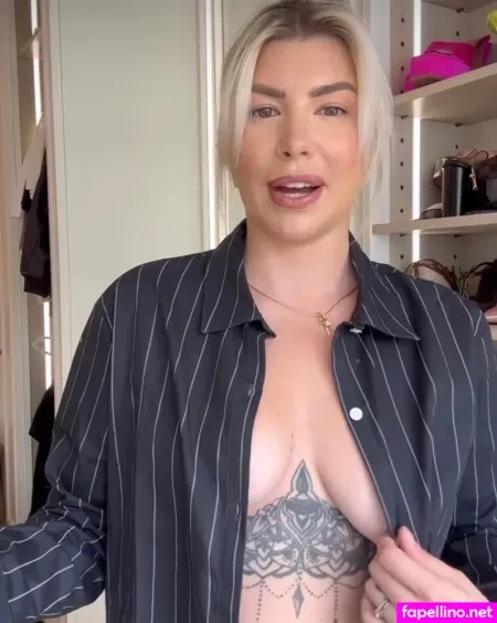 Olivia Bowen OnlyFans Thumbnail #3hU0j4nX7P