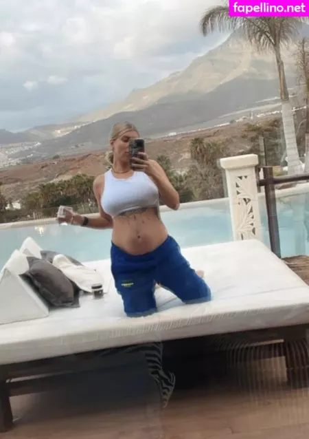 Olivia Buckland OnlyFans Thumbnail #gWWWHYNIoj