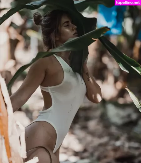 Olivia Butt OnlyFans Thumbnail #MclcpmDXYD