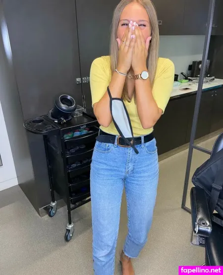 Olivia Buzaglo OnlyFans Thumbnail #732lq60i1b