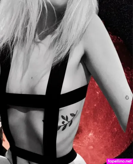 Olivia Carter OnlyFans Thumbnail #R2zYSVcjSK