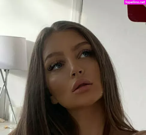 Olivia Claudia 1 OnlyFans Thumbnail #5IVxKKEzOc