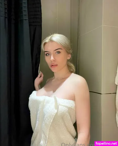 Olivia Collins Lena A OnlyFans Thumbnail #JGFohqdLUn