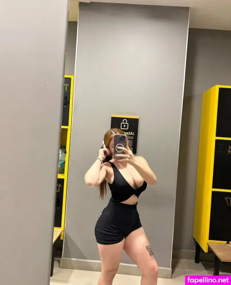 Olivia Elfie OnlyFans Thumbnail #ygWUFdFvX5