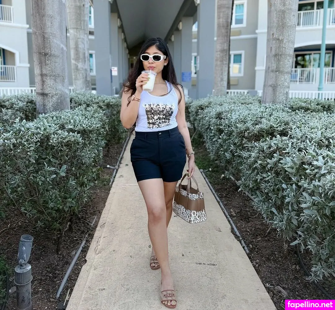 olivebiswas12 Nude Leaked OnlyFans Photo #9ISQXsbSSL