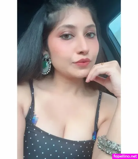 Olivia Ghoshal OnlyFans Thumbnail #Hi89HEj4b6