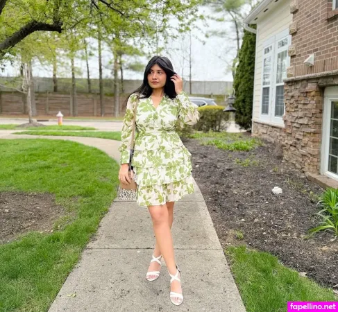 Olivia Ghoshal OnlyFans Thumbnail #S8Lp1Apkci