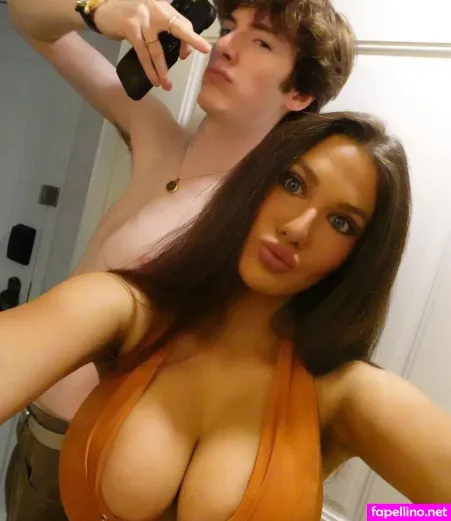 Olivia Grace Hopkins OnlyFans Thumbnail #8YIkhSdIcq