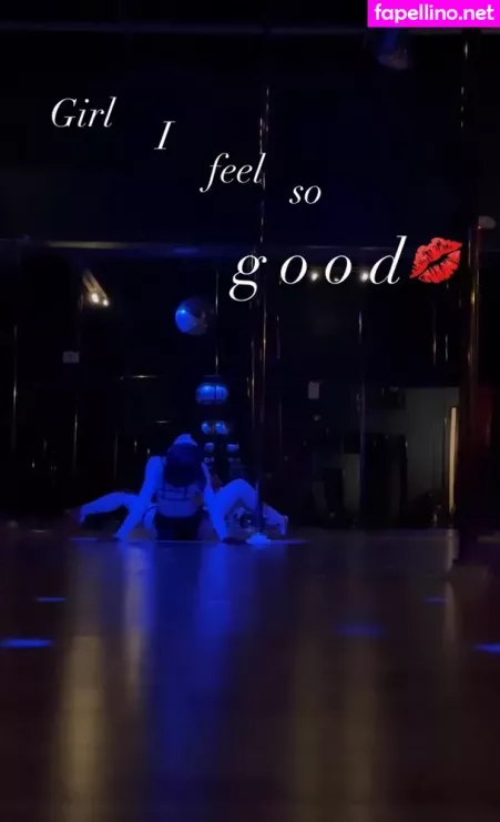 Olivia Graves OnlyFans Thumbnail #KhoMfiy0Nb