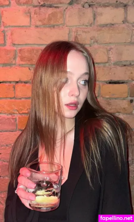 Olivia Greys OnlyFans Thumbnail #pP7wOFb4F0