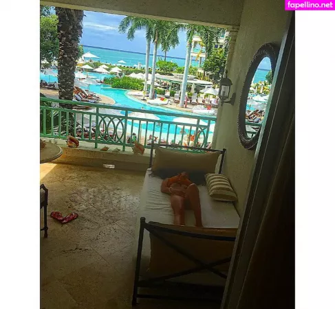 Olivia Hailey OnlyFans Thumbnail #8R2sC8PZJY